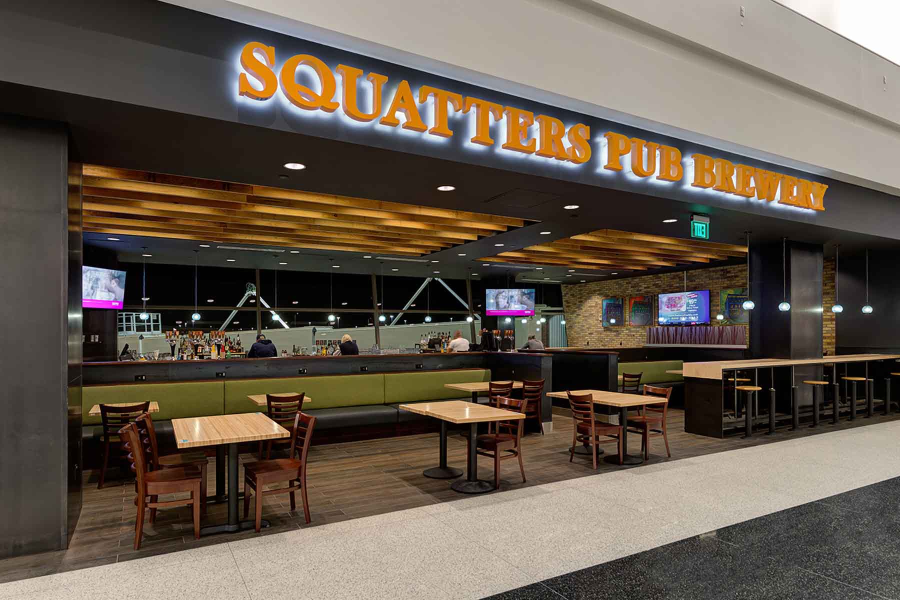 Squatters Pub at Salt Lake City International Airport